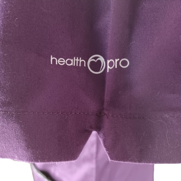 HEALTH Pro Scrub Top - Picture 7 of 12